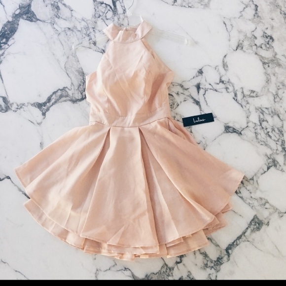 Lulu's Dress Rehearsal Dress in Light Peach! - Picture 3 of 5